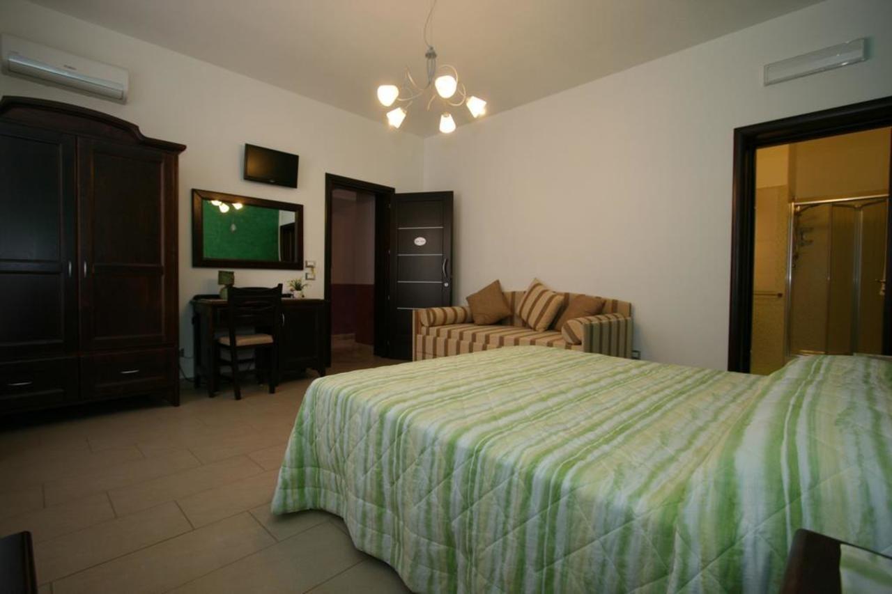 Baia Santa Margherita B&B Castelluzzo Ngoại thất bức ảnh