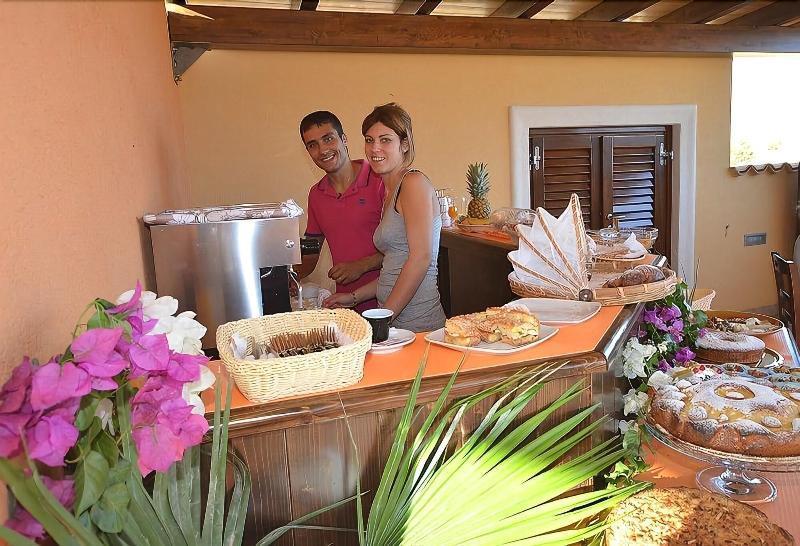 Baia Santa Margherita B&B Castelluzzo Ngoại thất bức ảnh