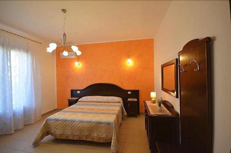 Baia Santa Margherita B&B Castelluzzo Ngoại thất bức ảnh